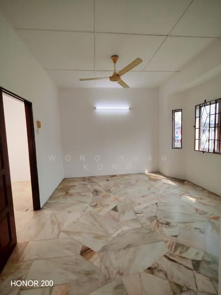 Rumah Teres 2 Tingkat untuk Disewa di Pekan Kapar (Kapar) - Wong Yuan Kong - PropertyGuru.com.my