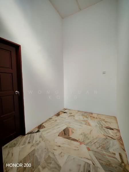 Rumah Teres 2 Tingkat untuk Disewa di Pekan Kapar (Kapar) - Wong Yuan Kong - PropertyGuru.com.my