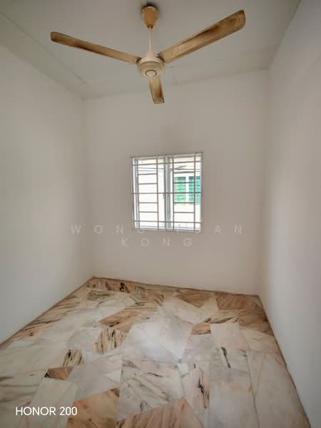 Rumah Teres 2 Tingkat untuk Disewa di Pekan Kapar (Kapar) - Wong Yuan Kong - PropertyGuru.com.my