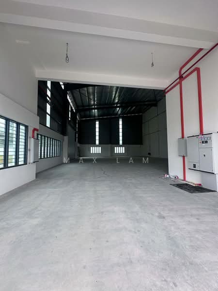Kilang untuk Disewa di Taman Desa Cemerlang (Ulu Tiram) - Max Lam - PropertyGuru.com.my