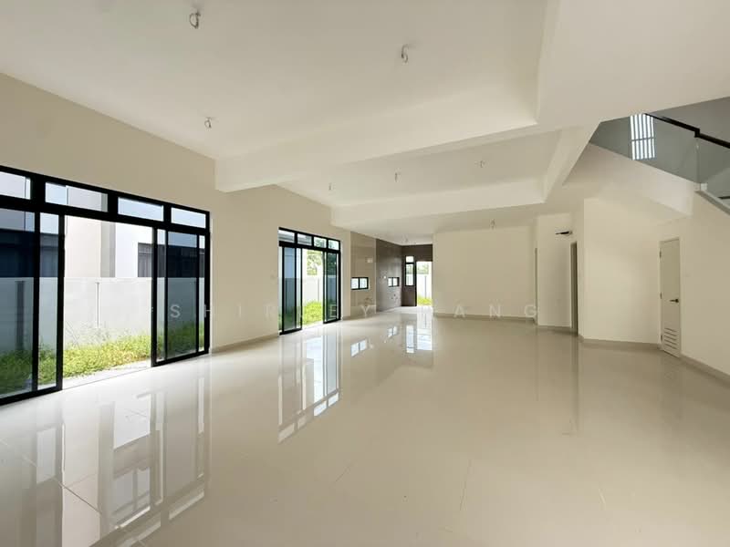 Rumah Berkembar untuk Dijual di Taman Sutera Utama (Skudai) - Shirley Pang - Living Room - PropertyGuru.com.my