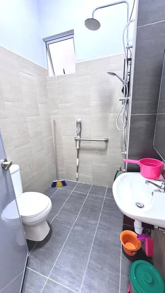 1-storey Terraced House for Rent in Taman Impian Emas (Skudai) - Janice Yong - Bathroom - PropertyGuru.com.my