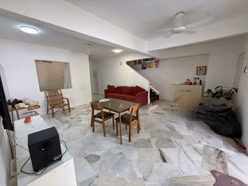 2-storey Terraced House for Rent in Bandar Damai Perdana (Cheras) - Crystal Lum - Living Room - PropertyGuru.com.my