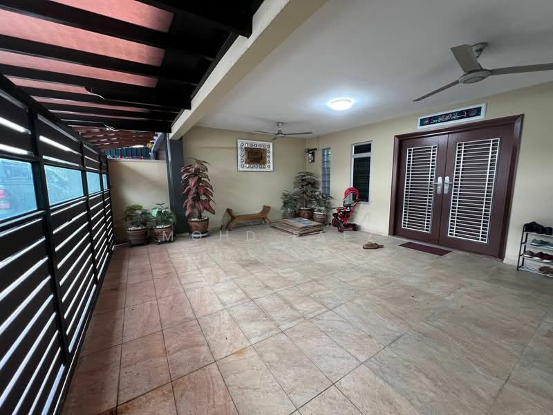 2-storey Terraced House for Sale in Taman Bukit Kempas (Tampoi) - Mohd Faez - Exterior - PropertyGuru.com.my
