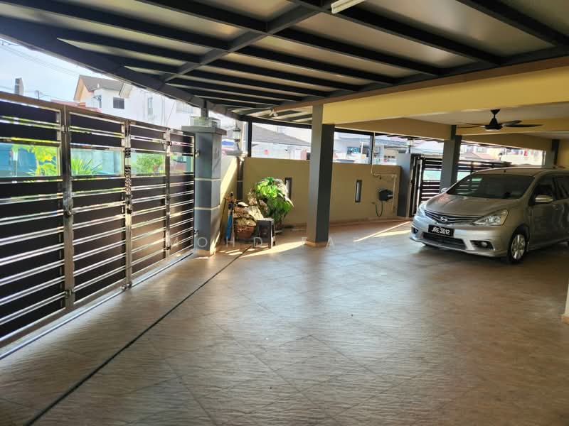 2-storey Terraced House for Sale in Taman Bukit Kempas (Tampoi) - Mohd Faez - Exterior - PropertyGuru.com.my