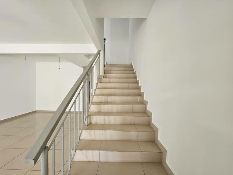 2-storey Terraced House for Sale in Taman Seri Austin (Tebrau) - Alan Tia - Interior - PropertyGuru.com.my