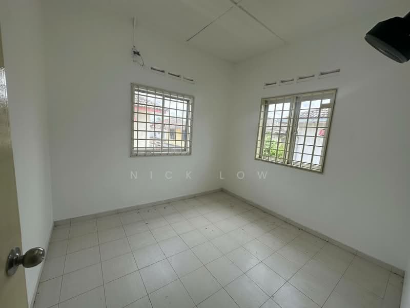 Rumah Berkembar untuk Disewa di Taman Delima 2 (Tebrau) - Nick Low - Interior - PropertyGuru.com.my