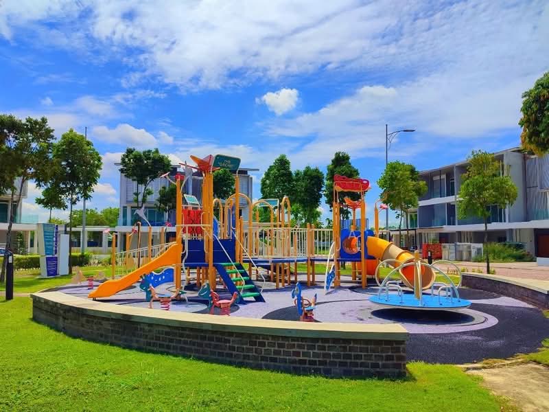 Semi-Detached House for Sale in Puchong (Selangor) - Hannee Tay - Exterior - PropertyGuru.com.my