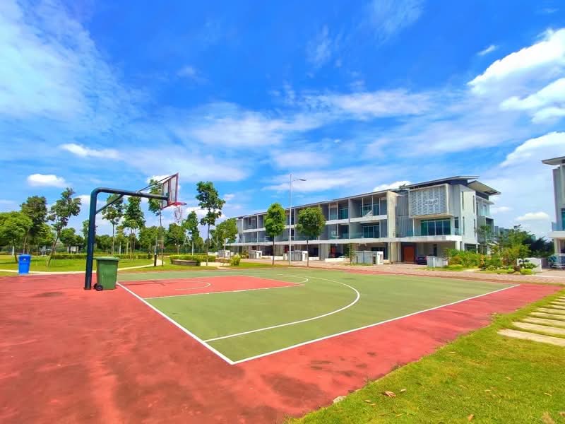 Semi-Detached House for Sale in Puchong (Selangor) - Hannee Tay - Exterior - PropertyGuru.com.my