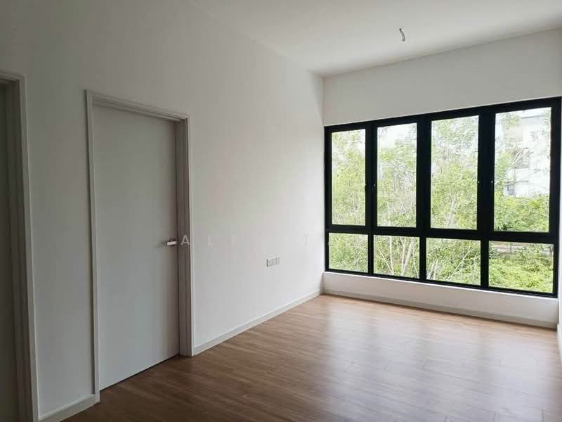 2-storey Terraced House for Sale in Bandar Enstek (Negeri Sembilan) - Alex Tan - PropertyGuru.com.my