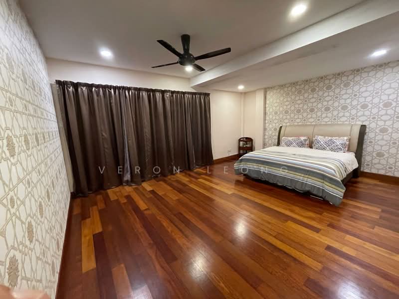 Rumah Banglo untuk Dijual di Seksyen U1 (Glenmarie) - Veron Leong - Bedroom - PropertyGuru.com.my
