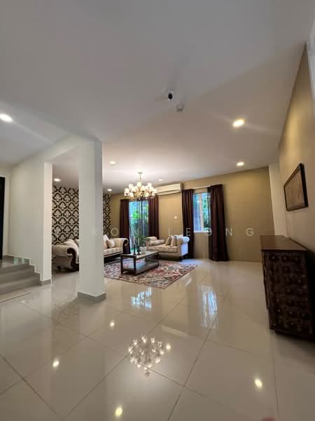 Bungalow for Sale in Seksyen U1 (Glenmarie) - Veron Leong - Living Room - PropertyGuru.com.my