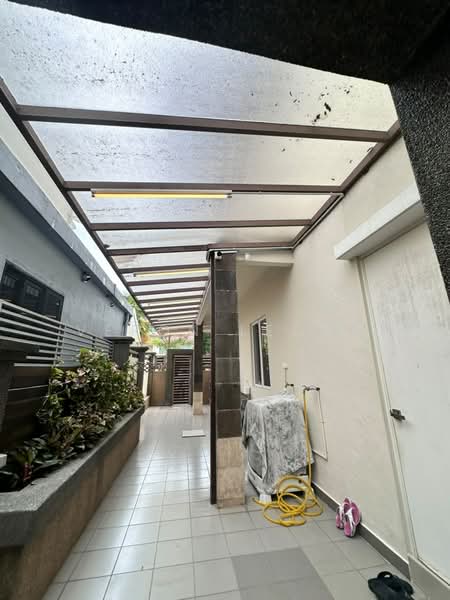 Bungalow for Sale in Seksyen U1 (Glenmarie) - Veron Leong - Exterior - PropertyGuru.com.my