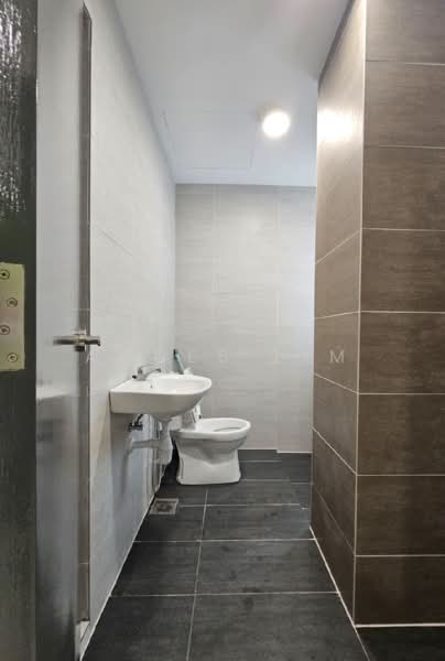 Service Residence for Rent at EDUSENTRAL - Agnes Lim - Bathroom - PropertyGuru.com.my