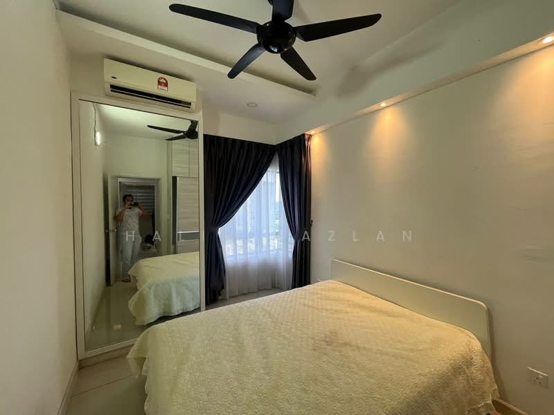 Service Residence for Sale at Savanna Executive Suite @ Southville City - Halim Mazlan - Bedroom - PropertyGuru.com.my