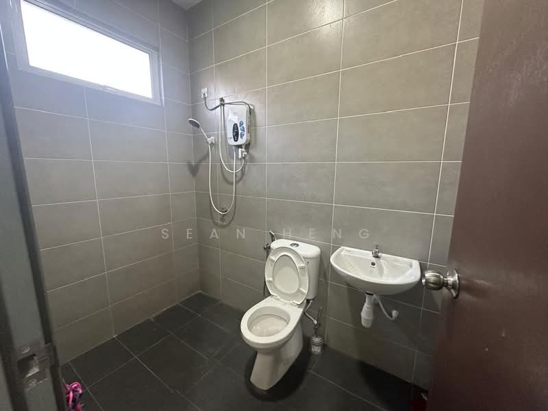 Semi-Detached House for Rent in Hijauan Valdor (Sungai Jawi) - Sean Heng - PropertyGuru.com.my