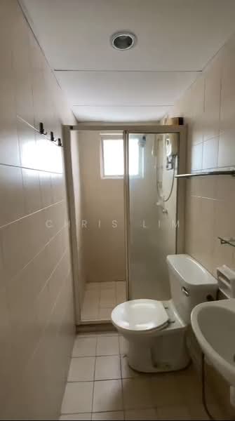 Kondominium untuk Dijual di Amadesa Resort Condominium - Chris Lim - Bathroom - PropertyGuru.com.my
