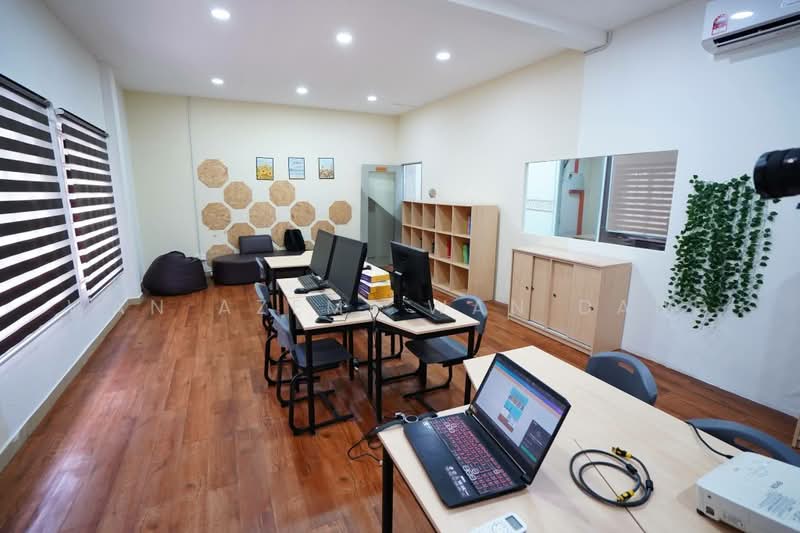 Shop / Office for Sale in Keramat (Kuala Lumpur) - Wan Azemi Wan Daud - Study - PropertyGuru.com.my