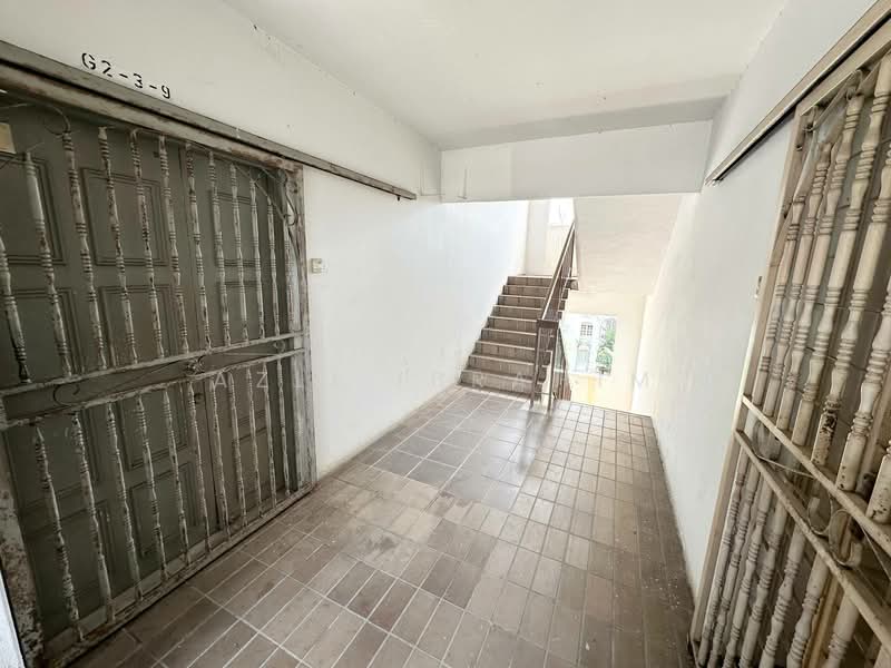 Pangsapuri untuk Dijual di Baiduri - Azli Ibrahim - Entrance - PropertyGuru.com.my