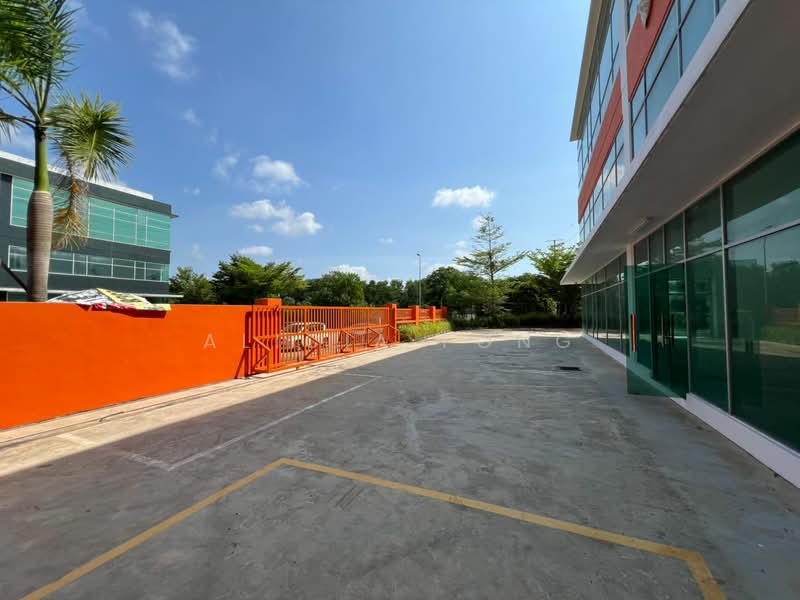 Detached Factory for Rent in Kawasan Perindustrian SILC (Iskandar Puteri (Nusajaya)) - Alicia Fong - Exterior - PropertyGuru.com.my