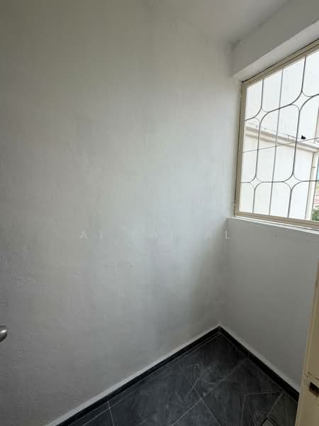 Pangsapuri untuk Dijual di Vista Pinggiran Apartment - Ai Faizal - Interior - PropertyGuru.com.my
