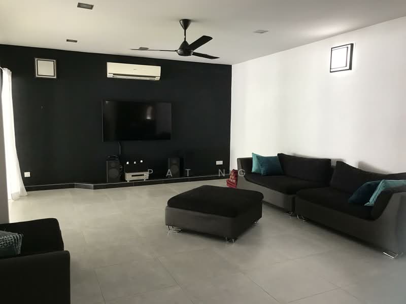 Rumah Berkembar untuk Dijual di Taman Tun Dr Ismail (Kuala Lumpur) - Pat Ng - Living Room - PropertyGuru.com.my
