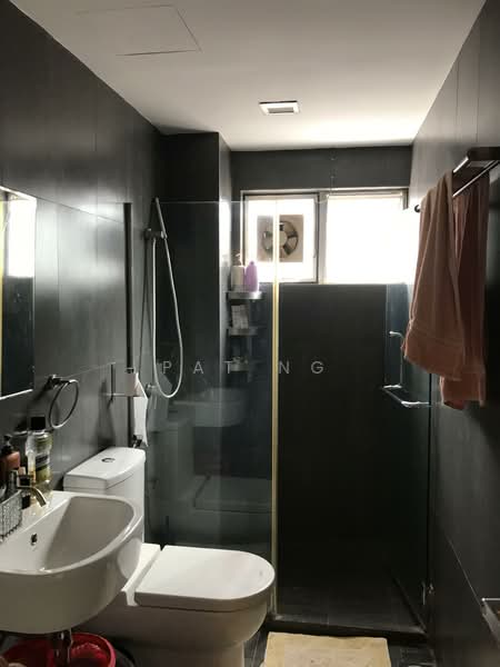 Rumah Berkembar untuk Dijual di Taman Tun Dr Ismail (Kuala Lumpur) - Pat Ng - Bathroom - PropertyGuru.com.my