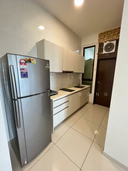 Servis Apartment untuk Disewa di D'Summit Residences - Shereen Wong - Kitchen - PropertyGuru.com.my