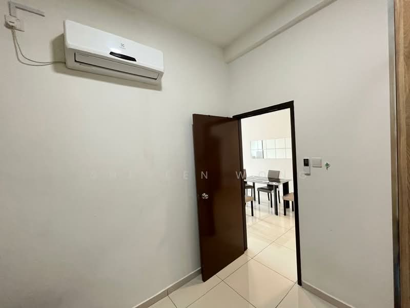 Servis Apartment untuk Disewa di D'Summit Residences - Shereen Wong - Dining Room - PropertyGuru.com.my