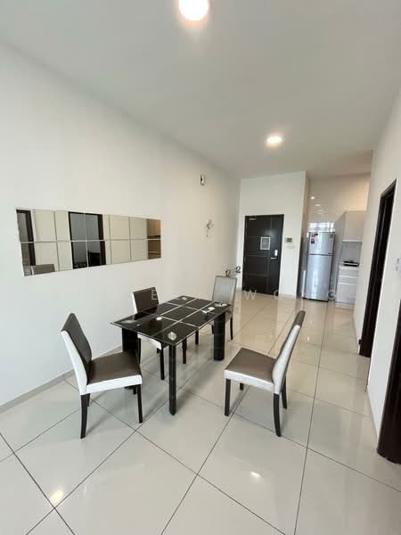 Servis Apartment untuk Disewa di D'Summit Residences - Shereen Wong - Dining Room - PropertyGuru.com.my
