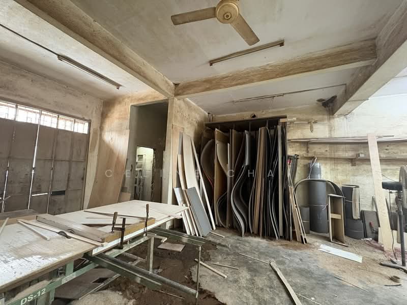 Kedai / Pejabat untuk Dijual di Taman Puteri Wangsa (Ulu Tiram) - Celine Chai - Interior - PropertyGuru.com.my