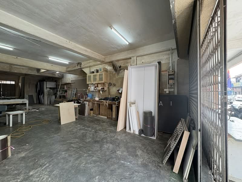 Kedai / Pejabat untuk Dijual di Taman Puteri Wangsa (Ulu Tiram) - Celine Chai - Interior - PropertyGuru.com.my