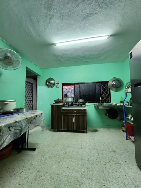 2-storey Terraced House for Sale in Taman Bukit Teratai (Ampang) - Azli Ibrahim - Kitchen - PropertyGuru.com.my