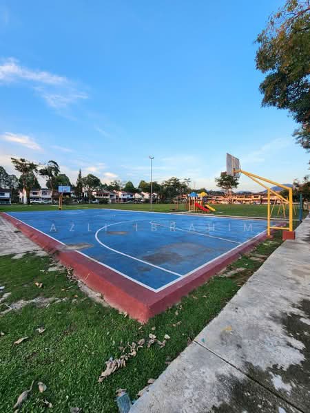 2-storey Terraced House for Sale in Taman Bukit Teratai (Ampang) - Azli Ibrahim - Exterior - PropertyGuru.com.my