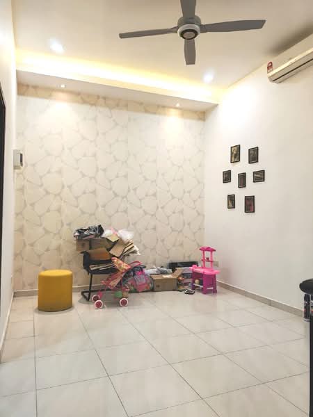 2-storey Terraced House for Rent in Taman Nusa Sentral (Iskandar Puteri (Nusajaya)) - Janice Yong - Living Room - PropertyGuru.com.my