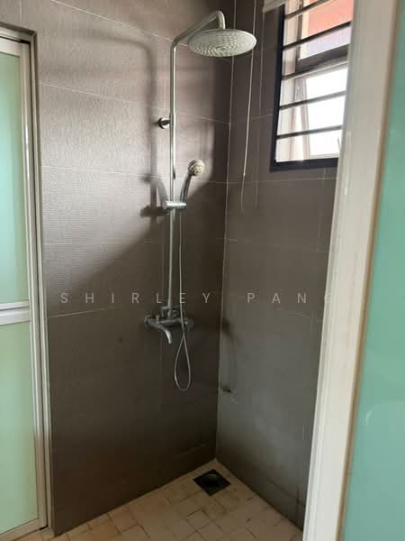 Rumah Berkembar untuk Dijual di Taman Perling (Perling) - Shirley Pang - Bathroom - PropertyGuru.com.my