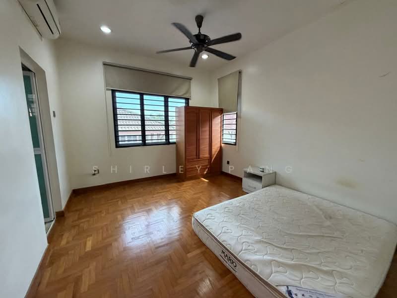 Rumah Berkembar untuk Dijual di Taman Perling (Perling) - Shirley Pang - Bedroom - PropertyGuru.com.my