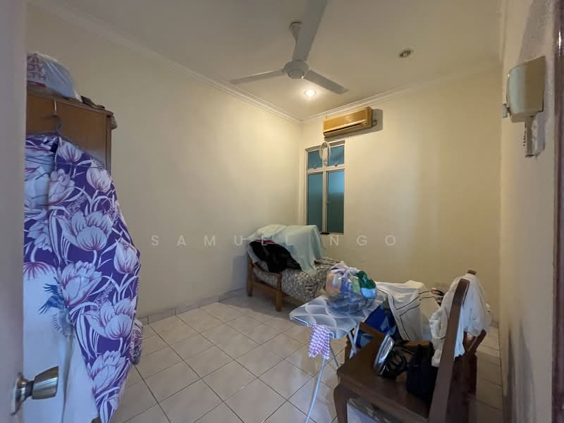 1-storey Terraced House for Sale in Taman Nusa Bestari 2 (Iskandar Puteri (Nusajaya)) - Samuel Ngo - Bedroom - PropertyGuru.com.my