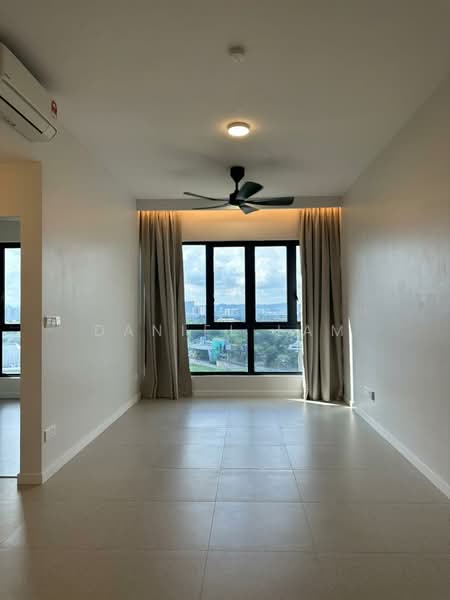 Servis Apartment untuk Disewa di Alira @ Metropark Subang - Daniel Lam - Living Room - PropertyGuru.com.my