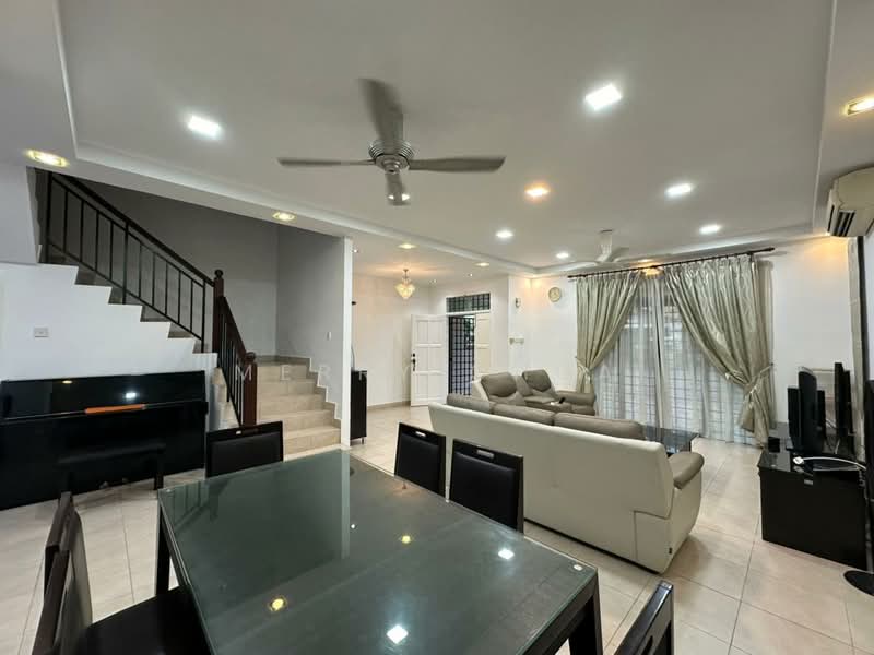 Rumah Kluster untuk Disewa di Tebrau (Johor) - Merry Chua - Living Room - PropertyGuru.com.my