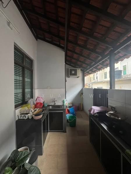 2-storey Terraced House for Sale in Taman Molek (Johor Bahru) - Caixuan Kwee - PropertyGuru.com.my