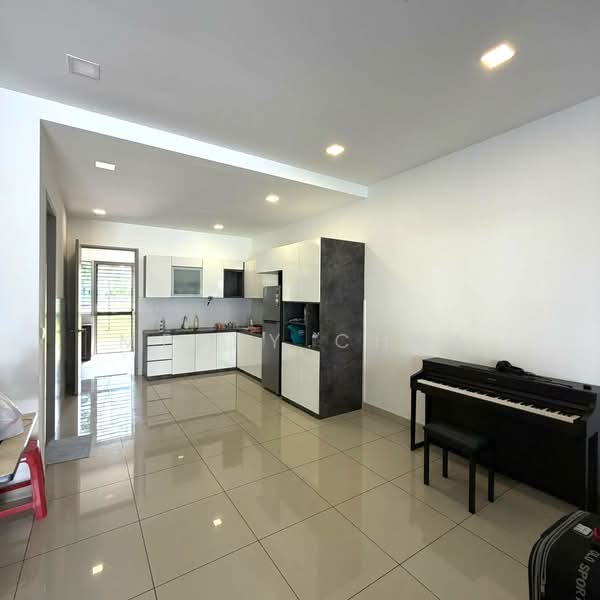 Rumah Teres 2 Tingkat untuk Disewa di Iskandar Puteri (Nusajaya) (Johor) - Merry Chua - Kitchen - PropertyGuru.com.my