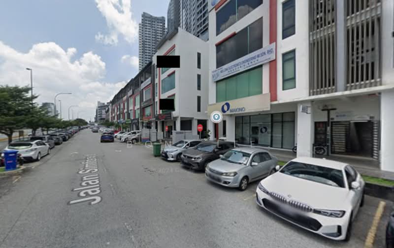 Shop for Rent in Serdang (Seri Kembangan) - Bond Lee - Exterior - PropertyGuru.com.my
