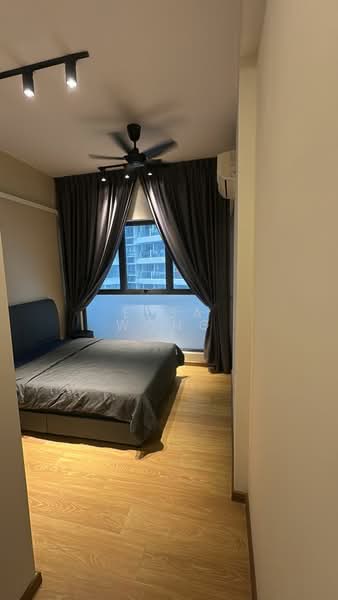 Kondominium untuk Disewa di Kings Bay @ Country Garden Danga Bay - Elsa Wong - Bedroom - PropertyGuru.com.my