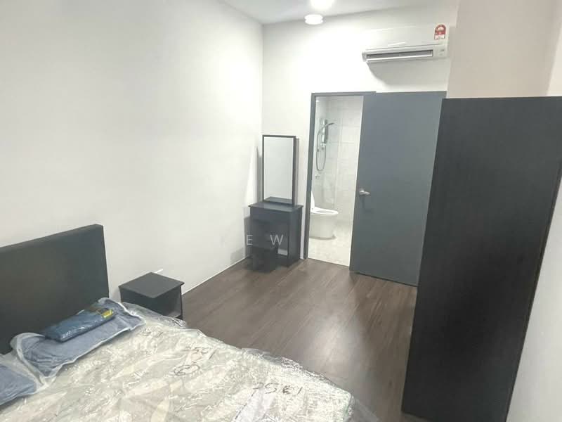 Service Residence for Rent at Altris Residences @ The Quartz WM - Kew . - Bedroom - PropertyGuru.com.my