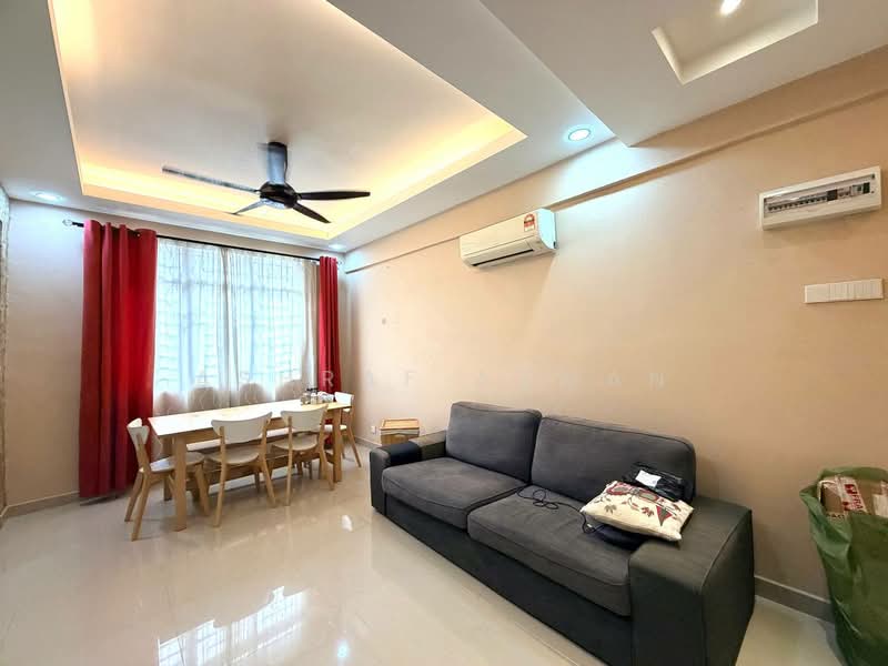 Pangsapuri untuk Disewa di Subang Perdana Goodyear Court 10 - Ashraf Azwan - Living Room - PropertyGuru.com.my