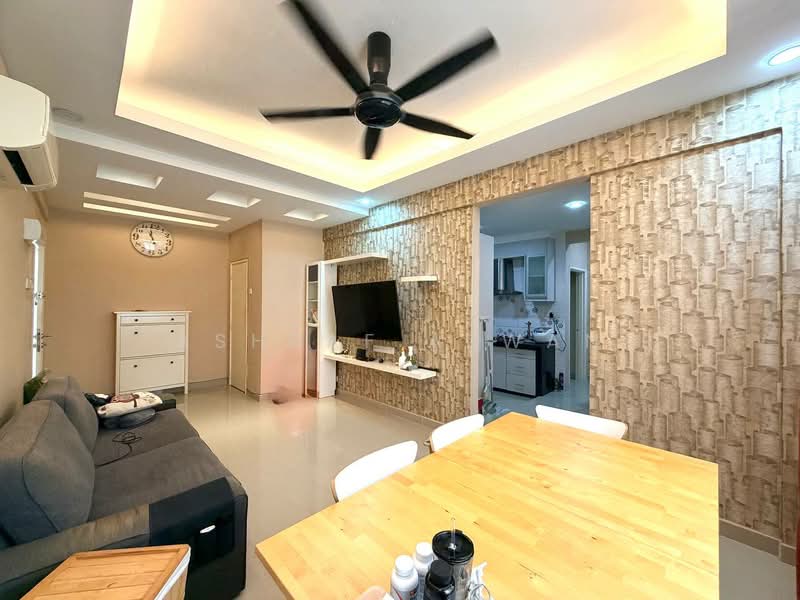Pangsapuri untuk Disewa di Subang Perdana Goodyear Court 10 - Ashraf Azwan - Living Room - PropertyGuru.com.my