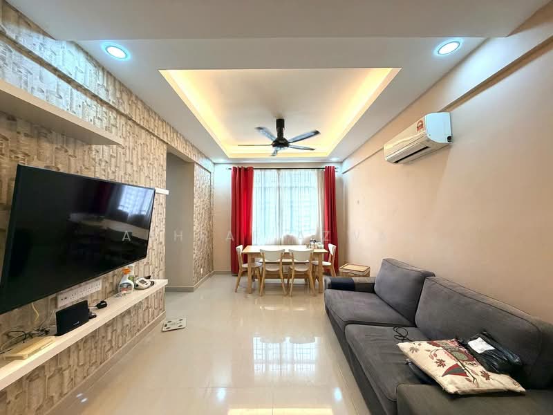 Pangsapuri untuk Disewa di Subang Perdana Goodyear Court 10 - Ashraf Azwan - Living Room - PropertyGuru.com.my