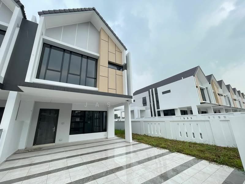 Rumah Teres untuk Dijual di Taman Desa Tebrau (Tebrau) - Jas Tay - Exterior - PropertyGuru.com.my