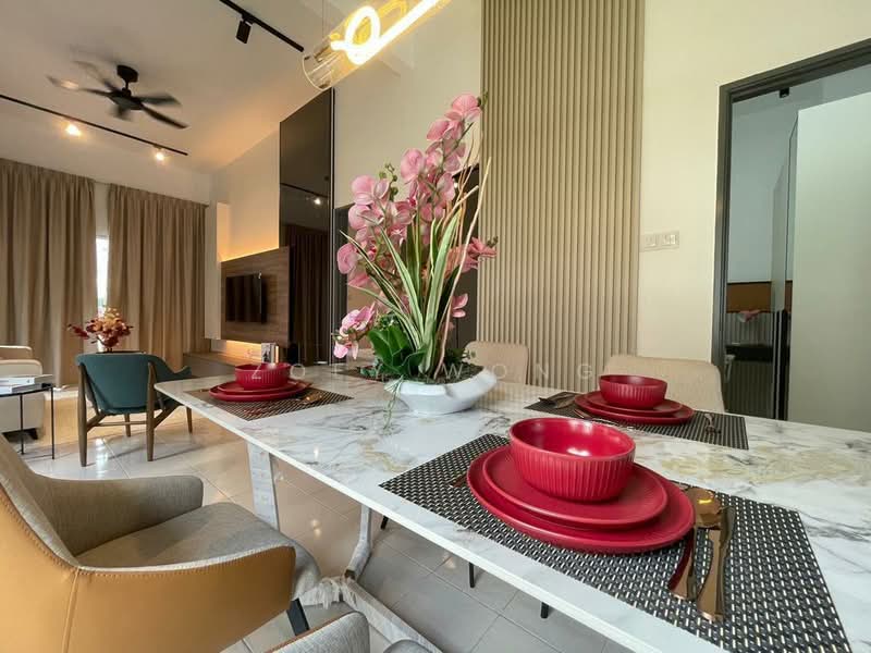 Rumah Teres 1 Tingkat untuk Dijual di Seremban 2 (Negeri Sembilan) - Zoey Wong - Dining Room - PropertyGuru.com.my